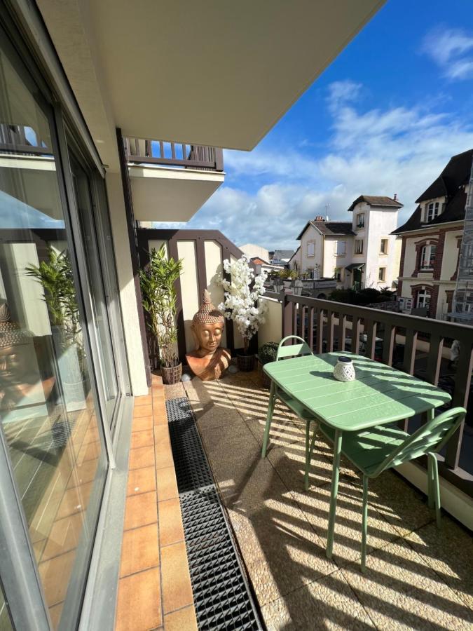 Appartement Hyper Centre De Cabourg Avec Balcon Ngoại thất bức ảnh