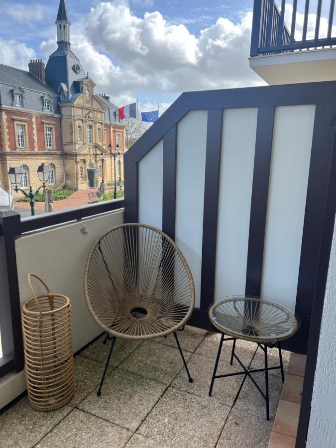 Appartement Hyper Centre De Cabourg Avec Balcon Ngoại thất bức ảnh